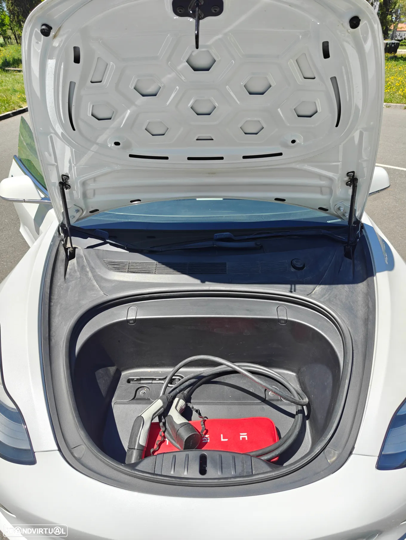 Tesla Model 3 Long-Range Dual Motor AWD - 11