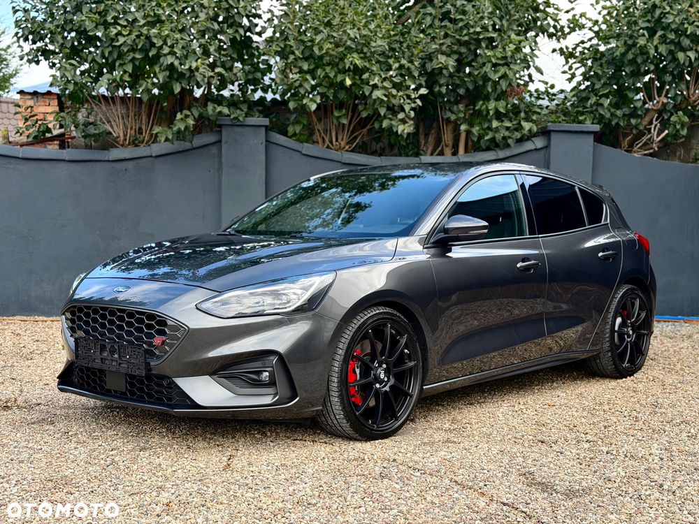 Ford Focus 2.3 EcoBoost S&S ST - 3