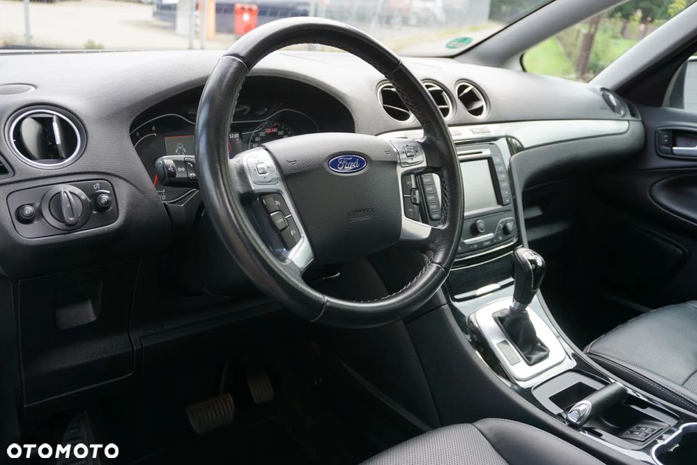 Ford S-Max 2.0 TDCi DPF Titanium - 11