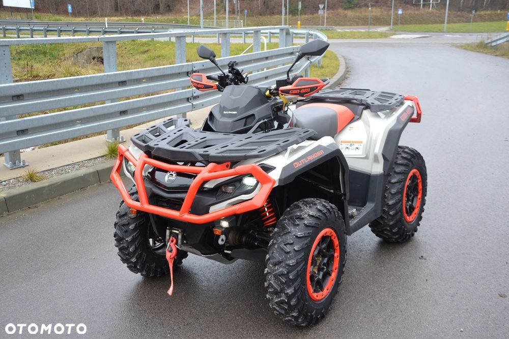 Can-Am Outlander - 2