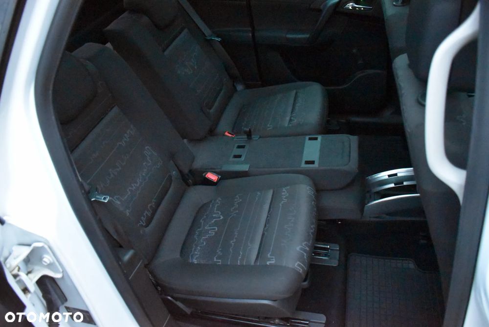 Opel Meriva 1.4 Color Edition - 29