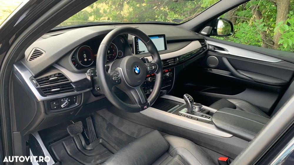 BMW X5 M M50d - 12