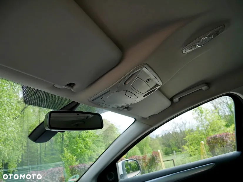 Ford Mondeo 2.0 TDCi Titanium - 28