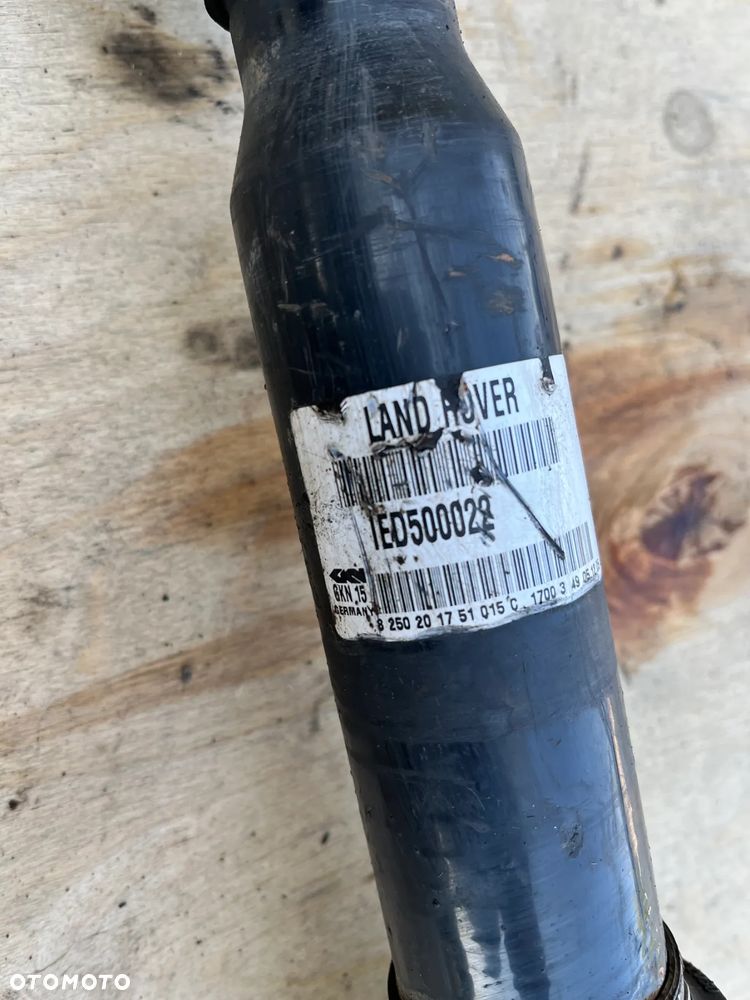 Półoś przednia prawa Range Rover L322 LM 4.4 z 2007 roku - 2