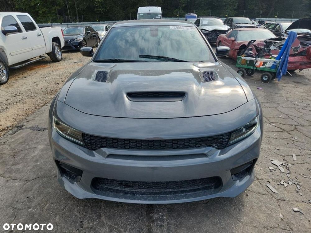 Dodge Charger - 2