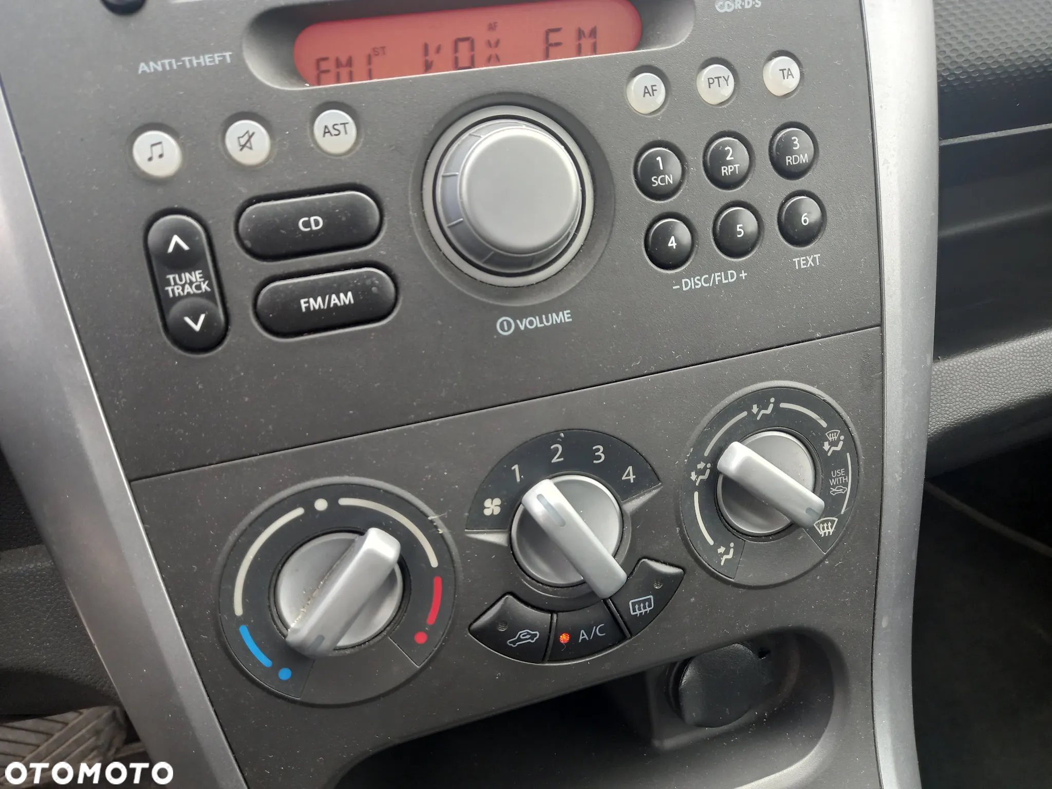 Suzuki Splash 1.2 Comfort - 33