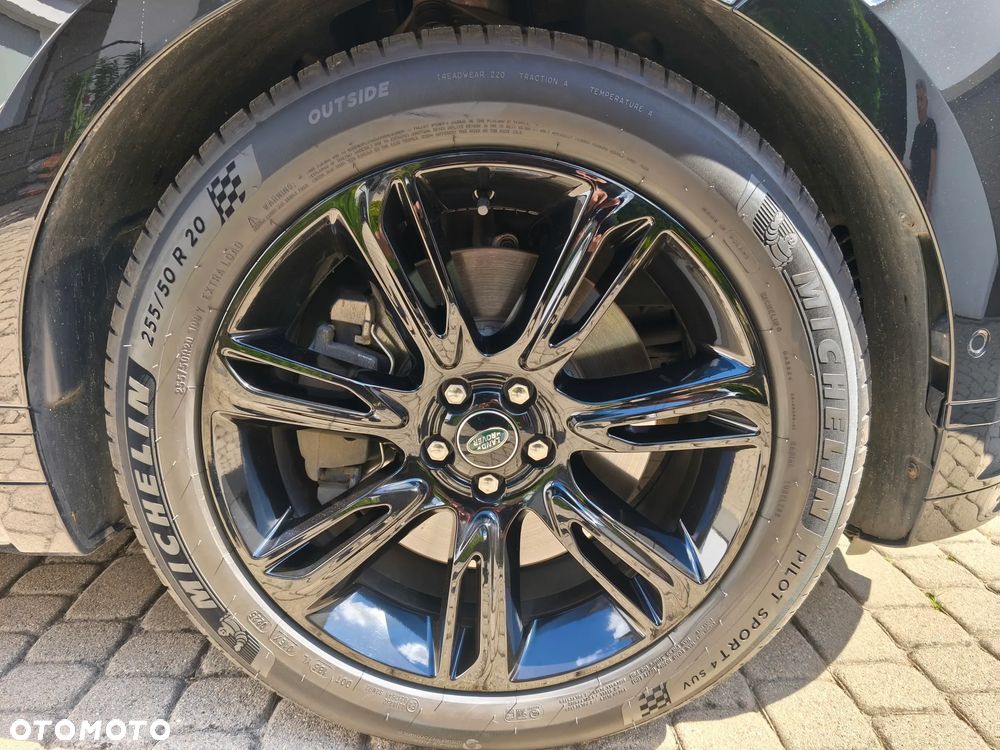 Land Rover Range Rover Velar 3.0 P400 mHEV R-Dynamic HSE - 30