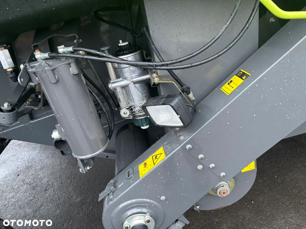 Claas Lexion 650 - 16