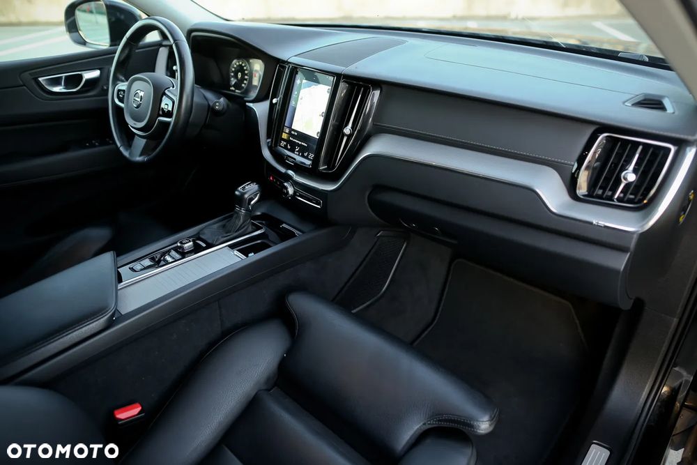 Volvo XC 60 D4 AWD Geartronic Inscription - 22