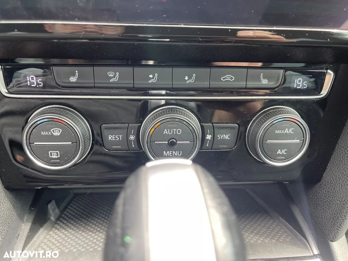 Volkswagen ARTEON 2.0 TDI DSG 4Motion R-Line - 16