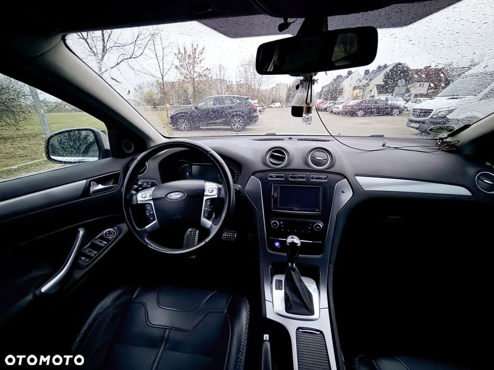 Ford Mondeo - 14