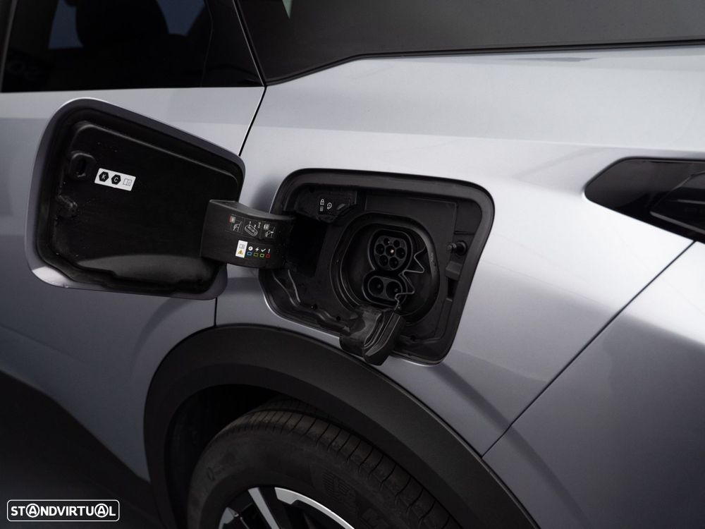 Peugeot E-3008 73 kWh Allure - 12