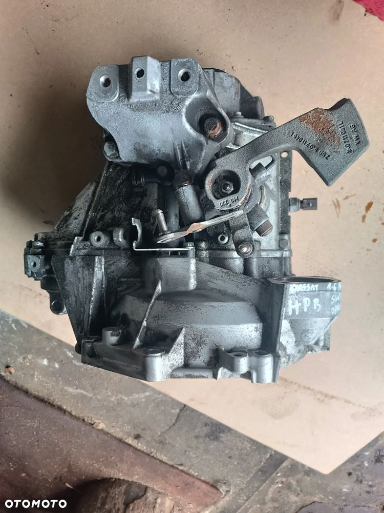 SKRZYNIA BIEGÓW 1.6 FSI HPB VW PASSAT B6 2008 SPRAWNA - 1