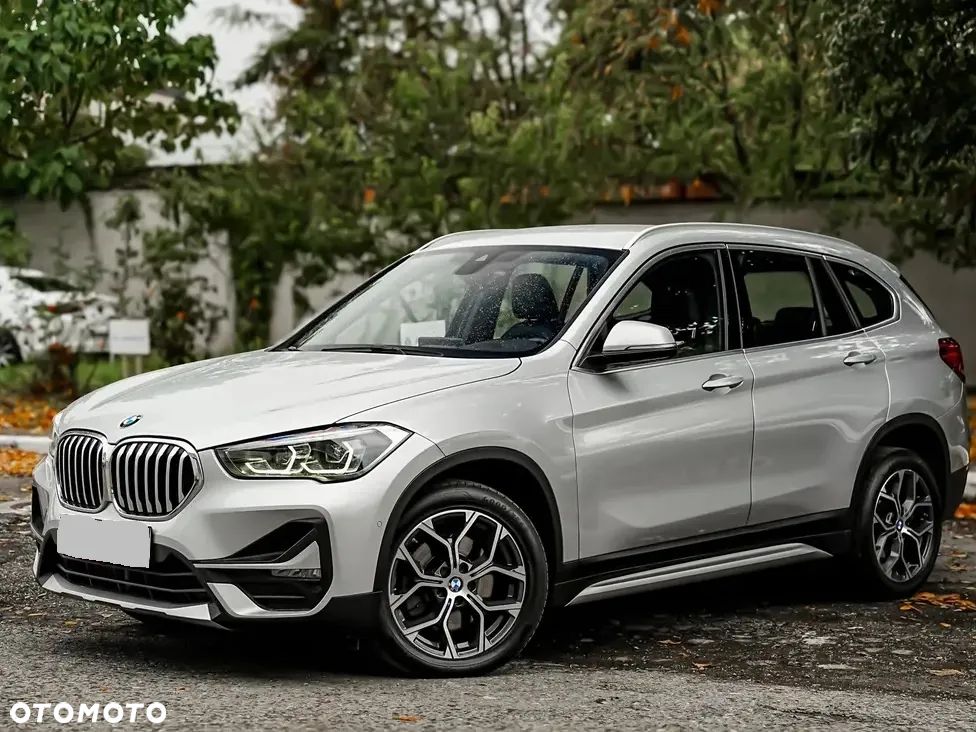 BMW X1 xDrive20d xLine - 4