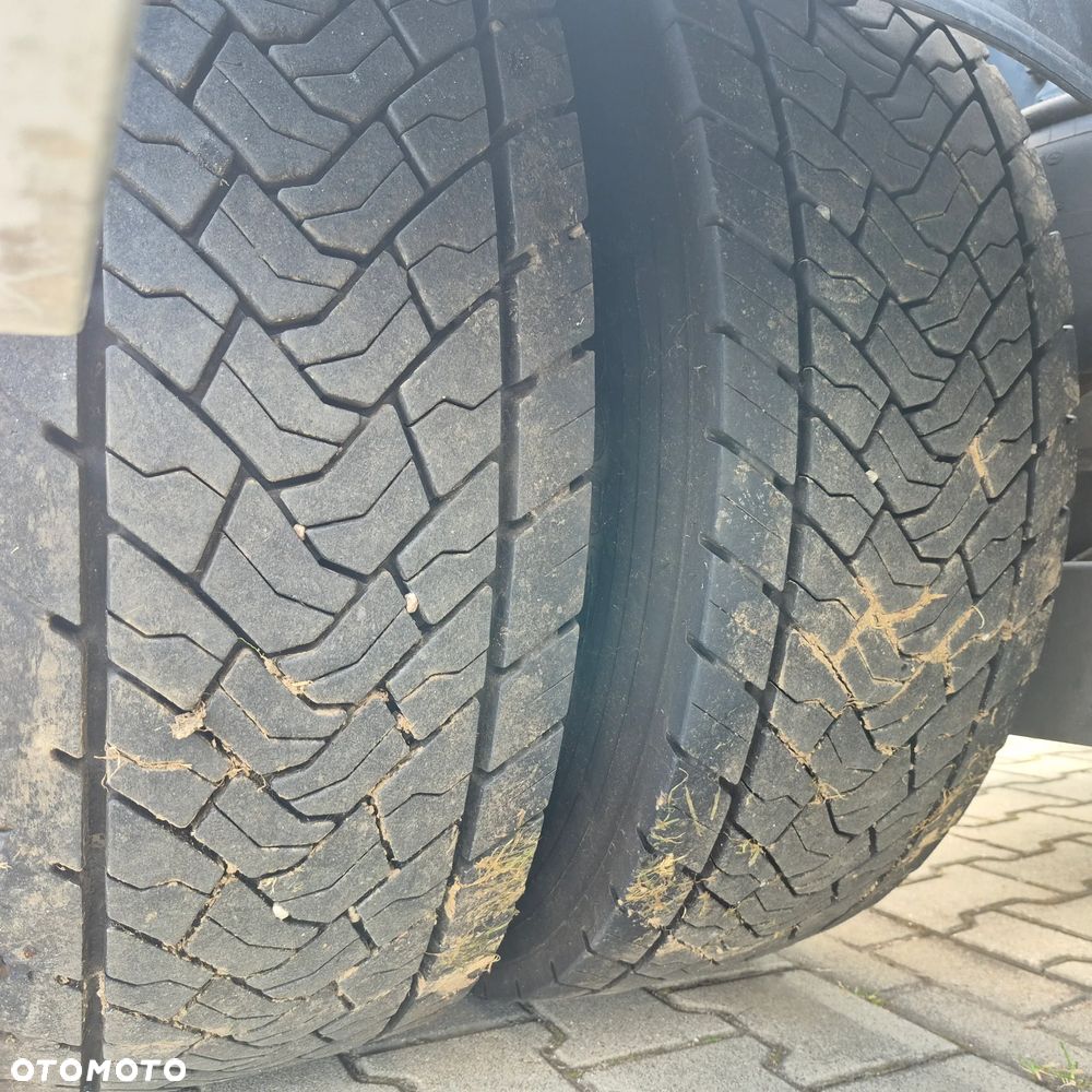 DAF cf 370 - 16