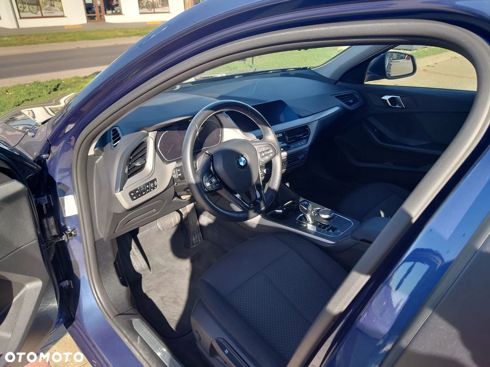 BMW Seria 1 118i Advantage - 10
