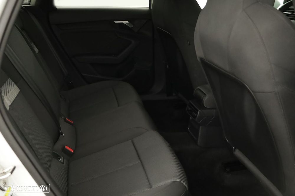 Audi A3 Sportback 45 TFSIe S line - 23