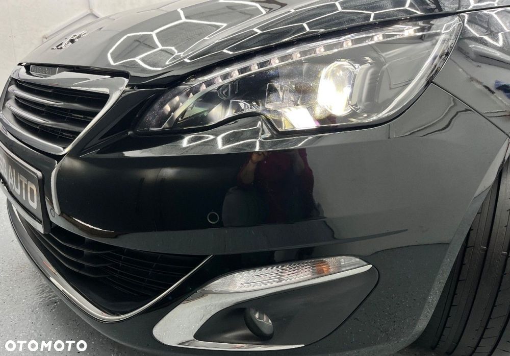 Peugeot 308 - 11