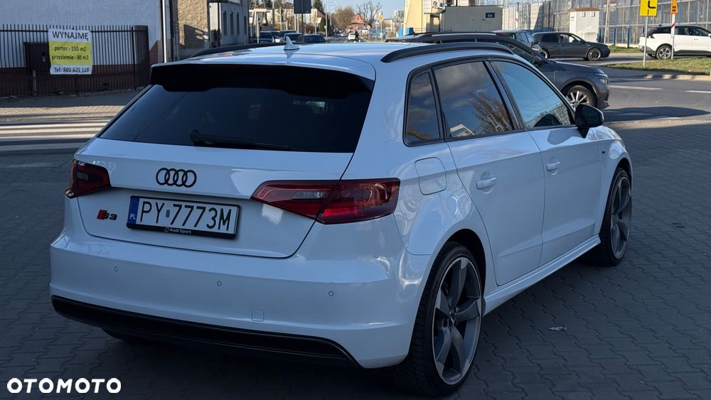 Audi A3 Sportback - 16