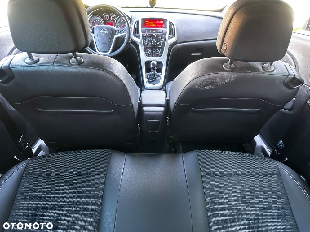 Opel Astra - 24