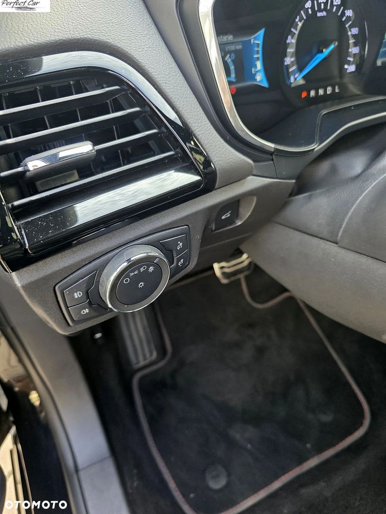 Ford Mondeo SW 2.0 Hybrid ST-Line Plus - 14