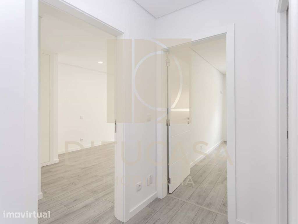 R361 Apartamento T2 + 1 lugar de parqueamento na cave - Grande imagem: 5/22