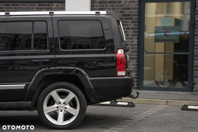 Jeep Commander