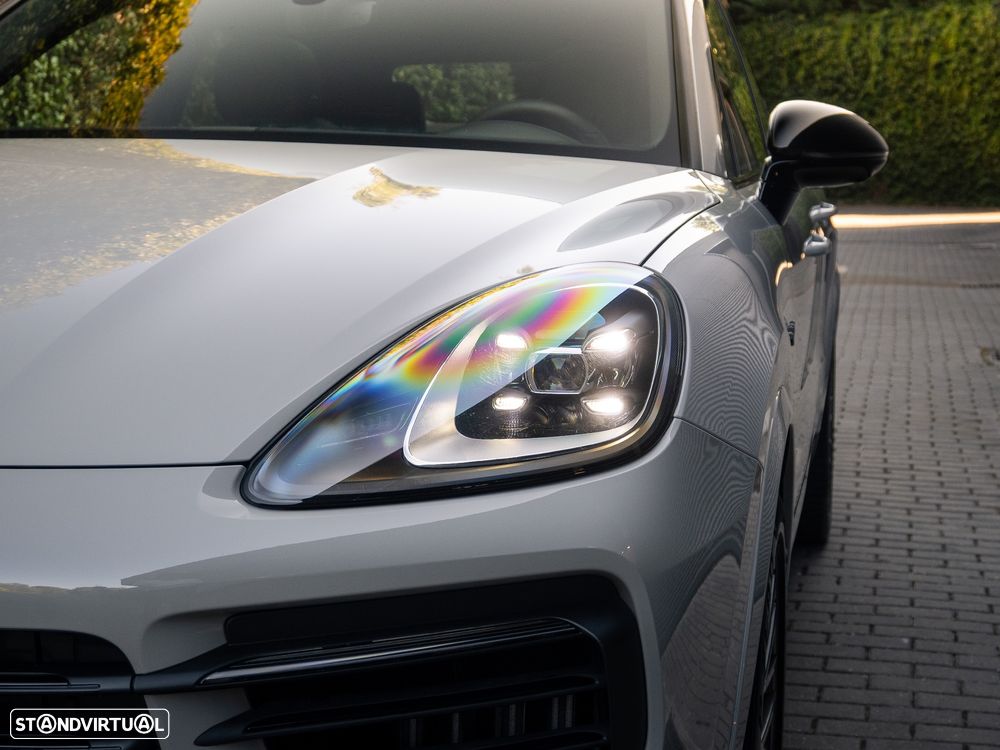 Porsche Cayenne E-Hybrid - 10