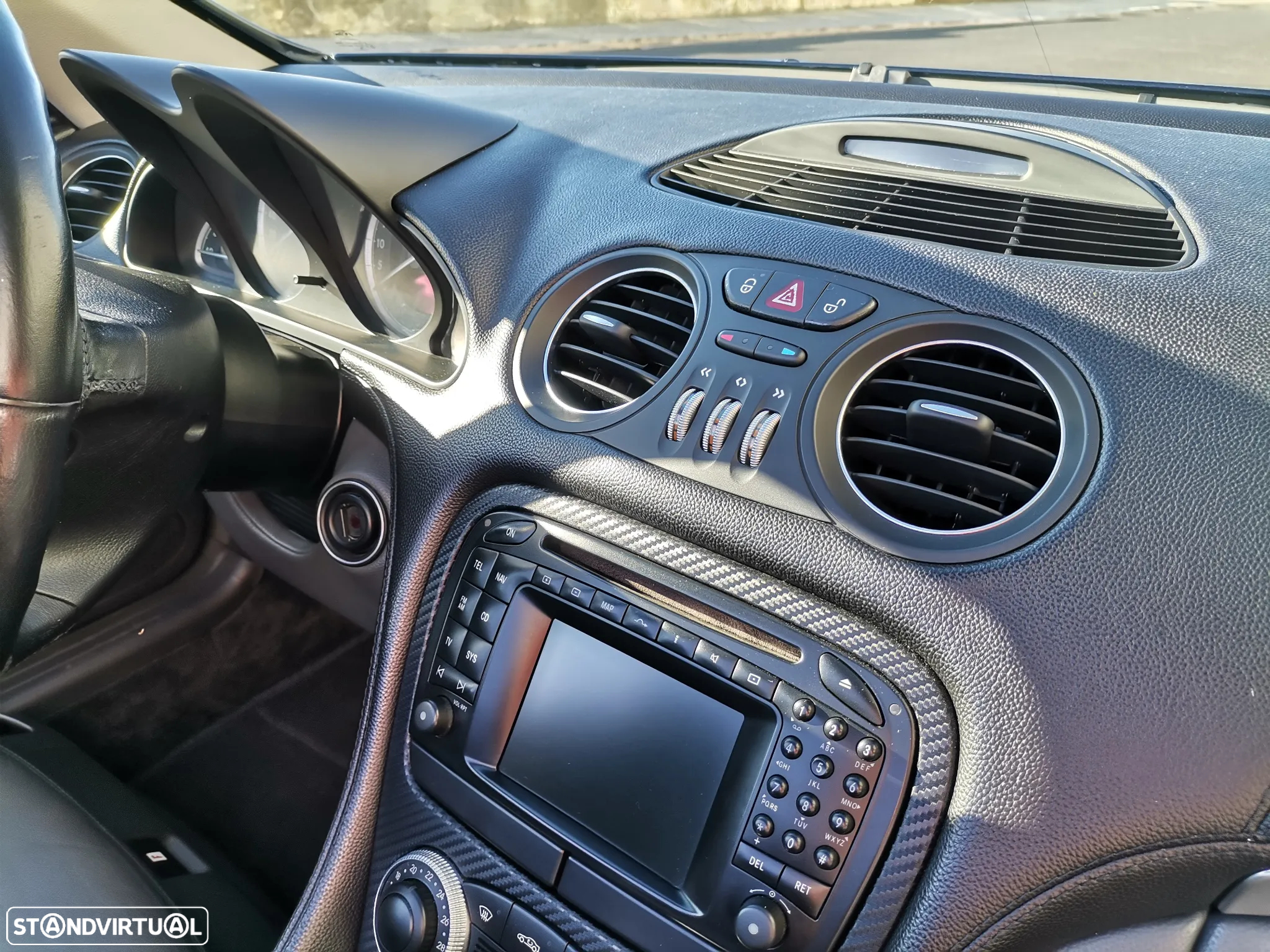 Mercedes-Benz SL 350 - 18