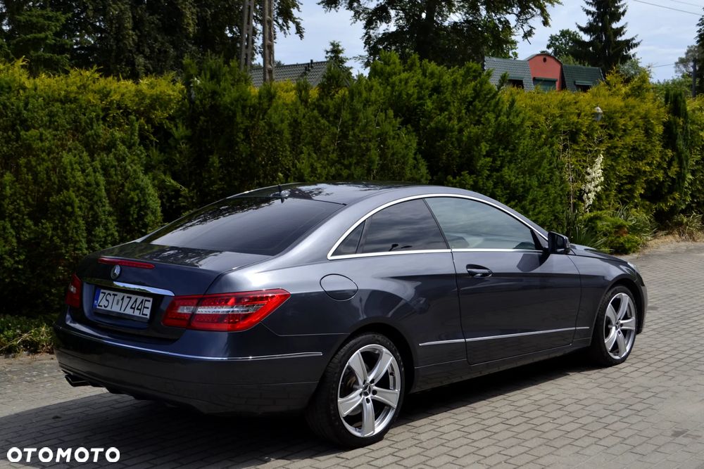 Mercedes-Benz Klasa E - 11