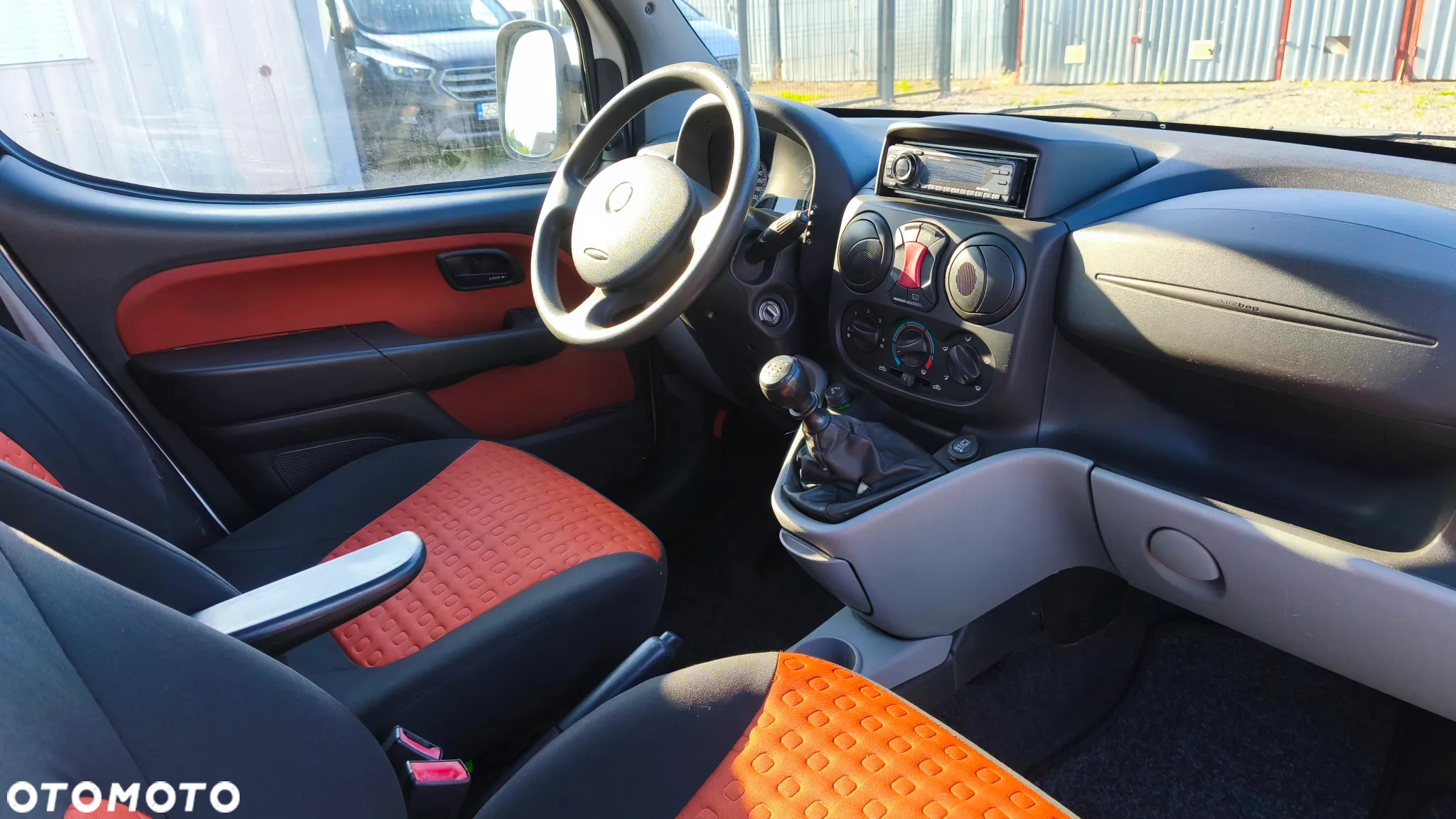 Fiat Doblo - 21