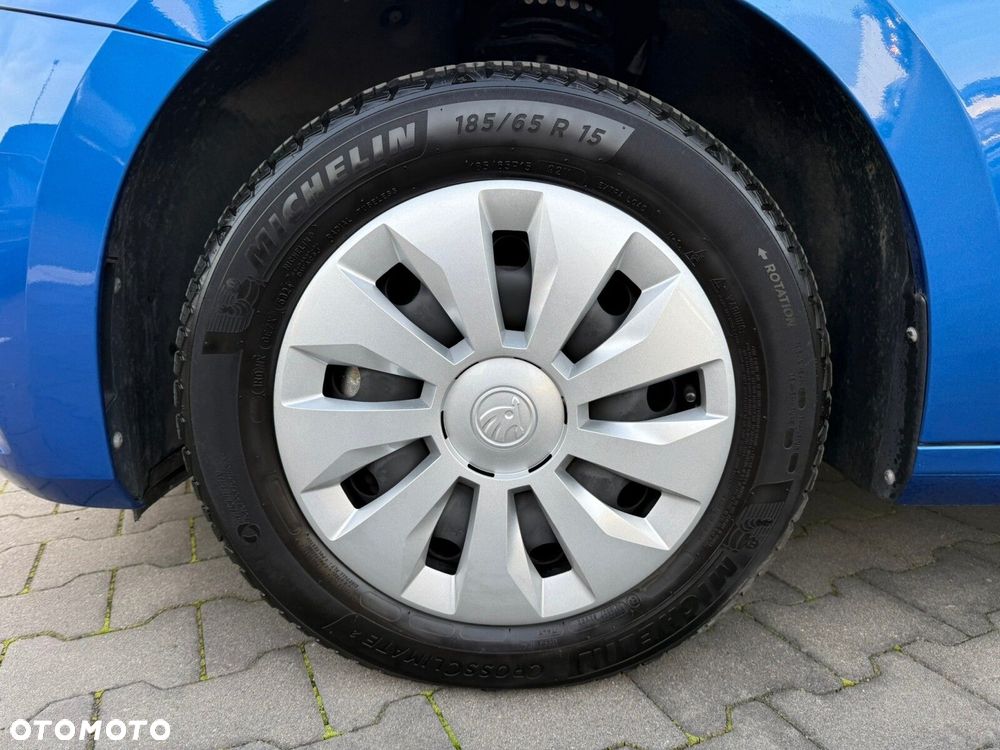 Skoda Fabia 1.0 TSI Selection DSG - 28