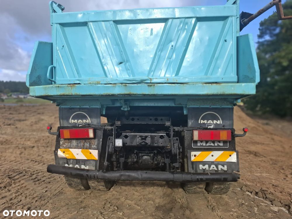 MAN - 9