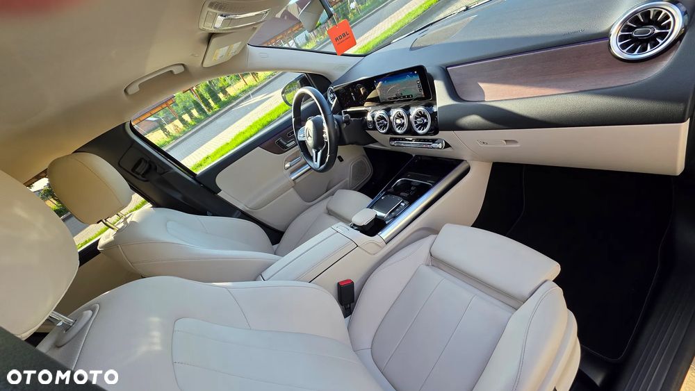 Mercedes-Benz GLA 250 4Matic 8G-DCT Edition Progressive Line - 28