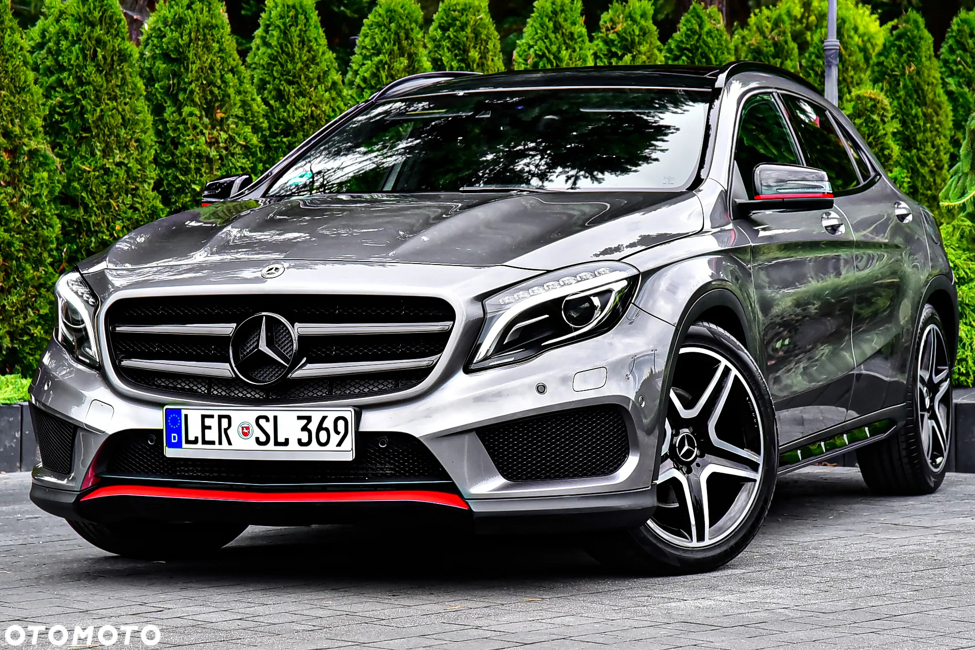 Mercedes-Benz GLA 250 4Matic 7G-DCT AMG Line - 2