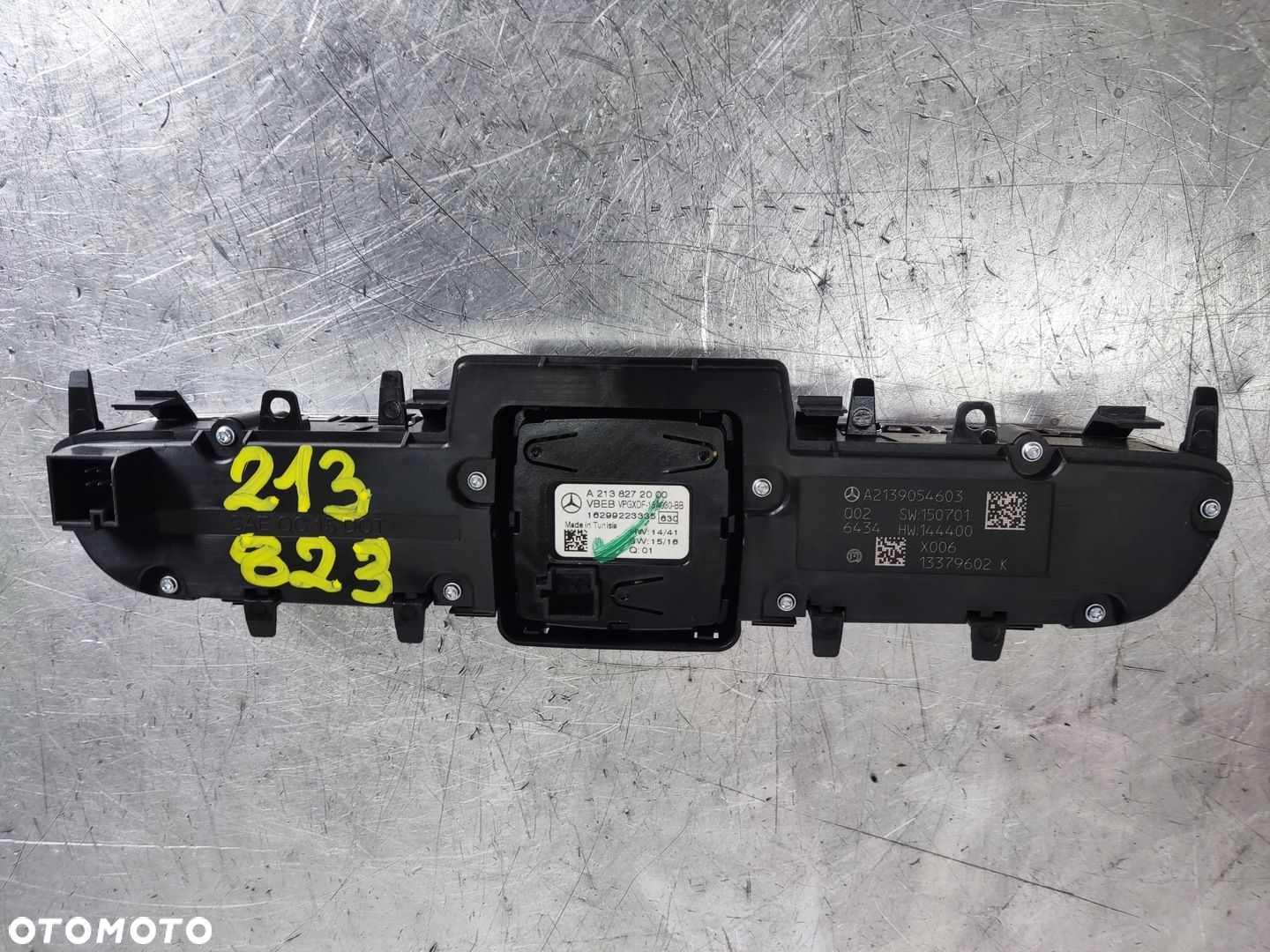 MERCEDES E KLASA W213 PRZEŁĄCZNIK RADIA PANEL NAVI ZEGAREK A2138272000 - 4