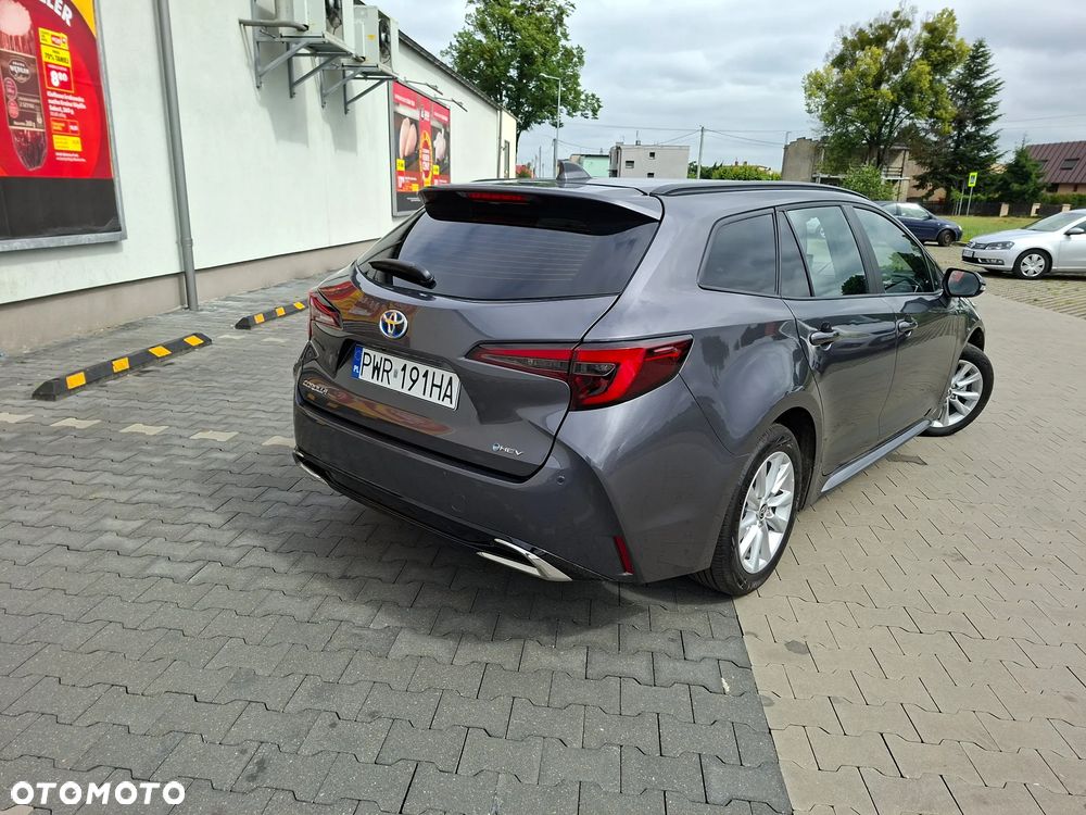 Toyota Corolla 1.8 Hybrid Active - 23