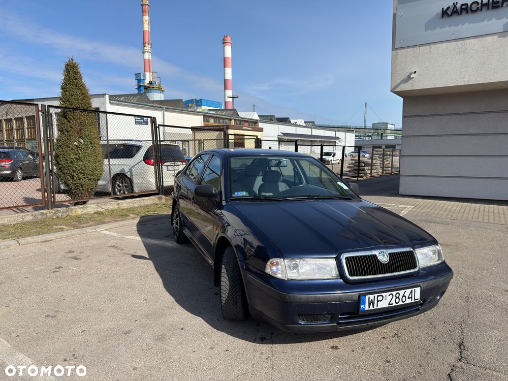 Skoda Octavia 1.6 LX - 2