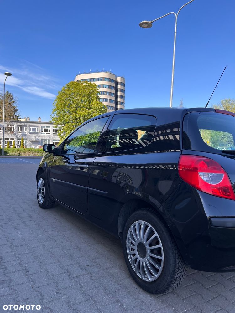 Renault Clio - 5