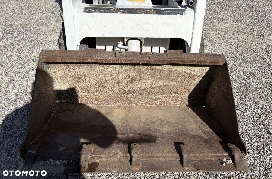 Bobcat 443 - 25