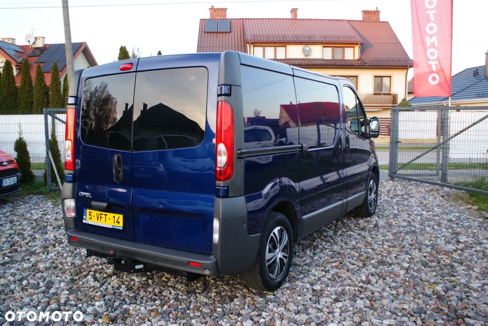 Opel Vivaro - 6
