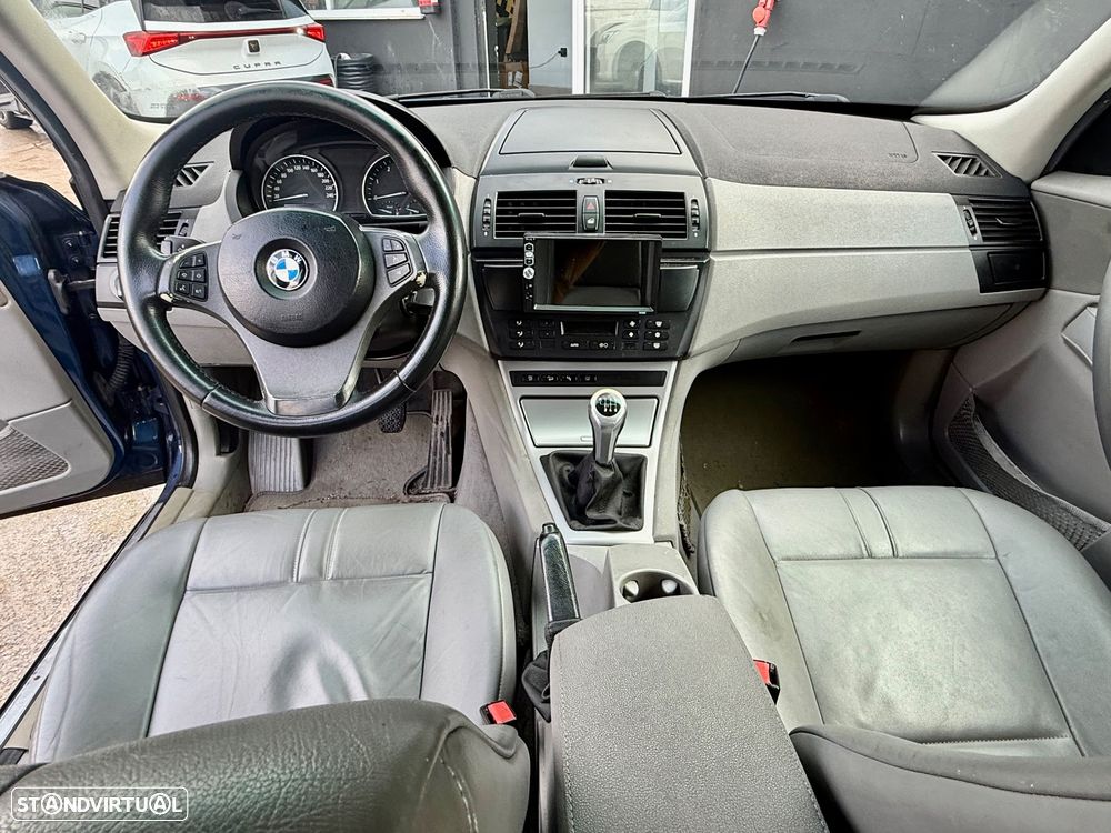 BMW X3 2.0 d SE - 10
