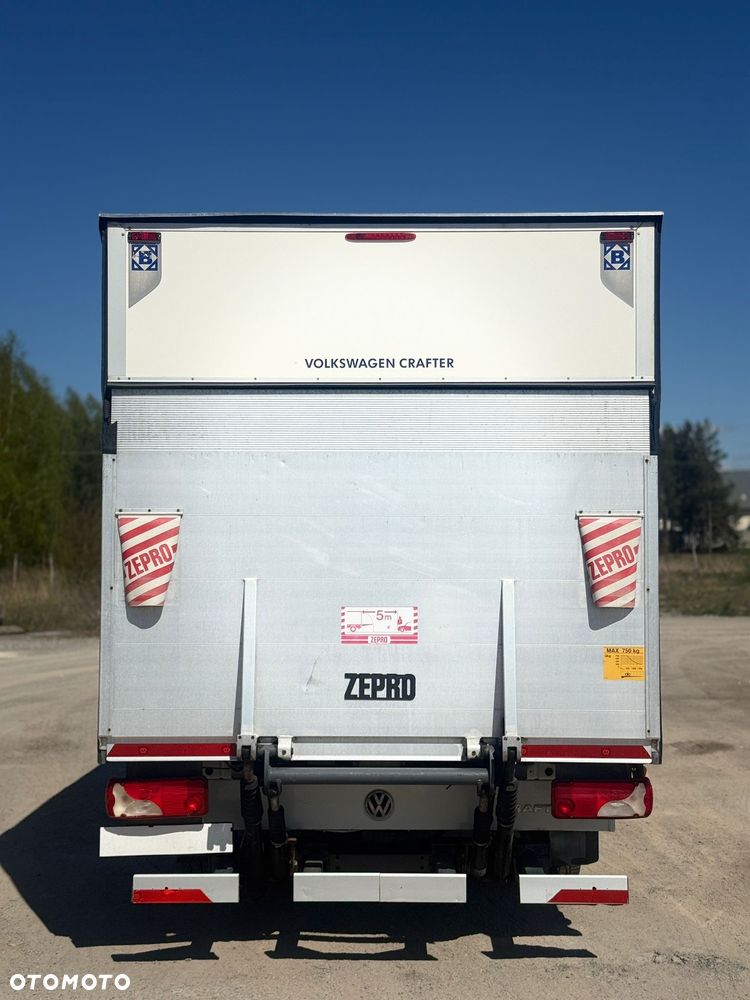 Volkswagen Crafter - 13