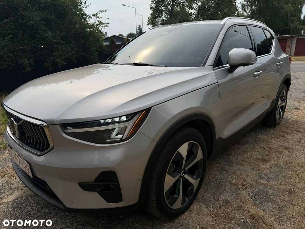 Volvo XC 40 B5 AWD Ultimate Dark - 11