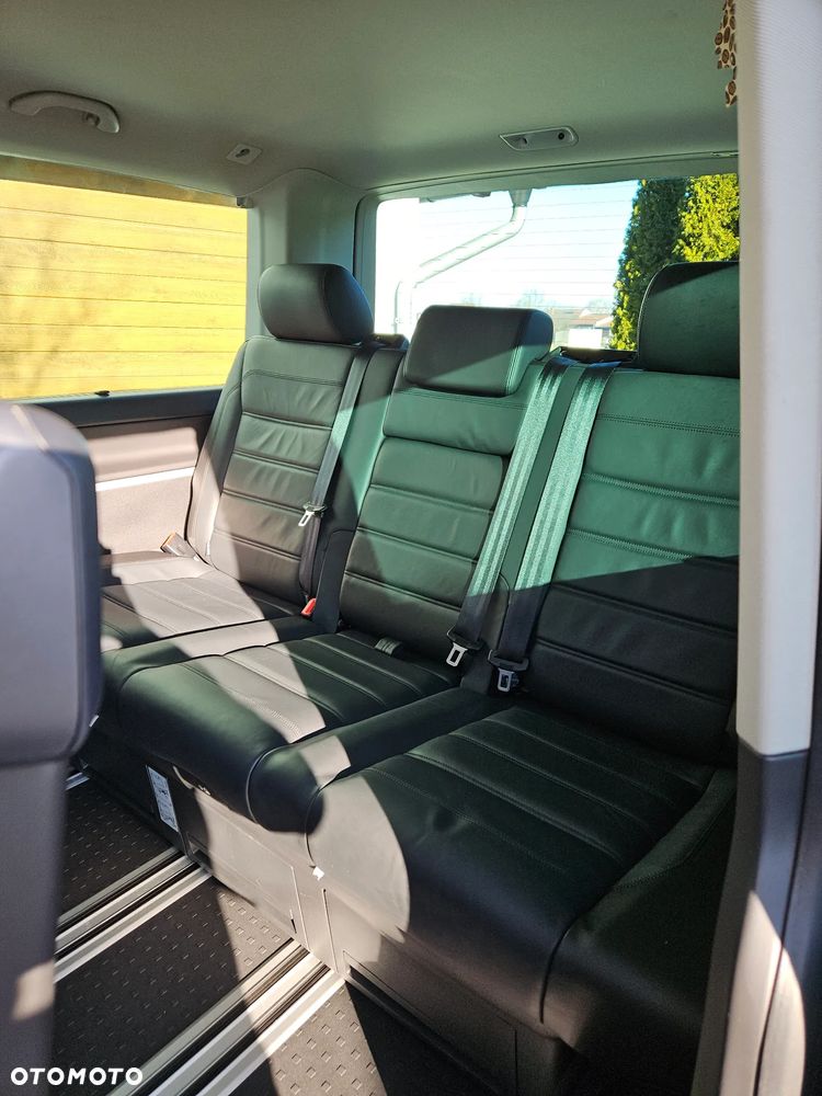 Volkswagen Multivan 2.0 TDI L1 Highline 4Motion DSG - 9