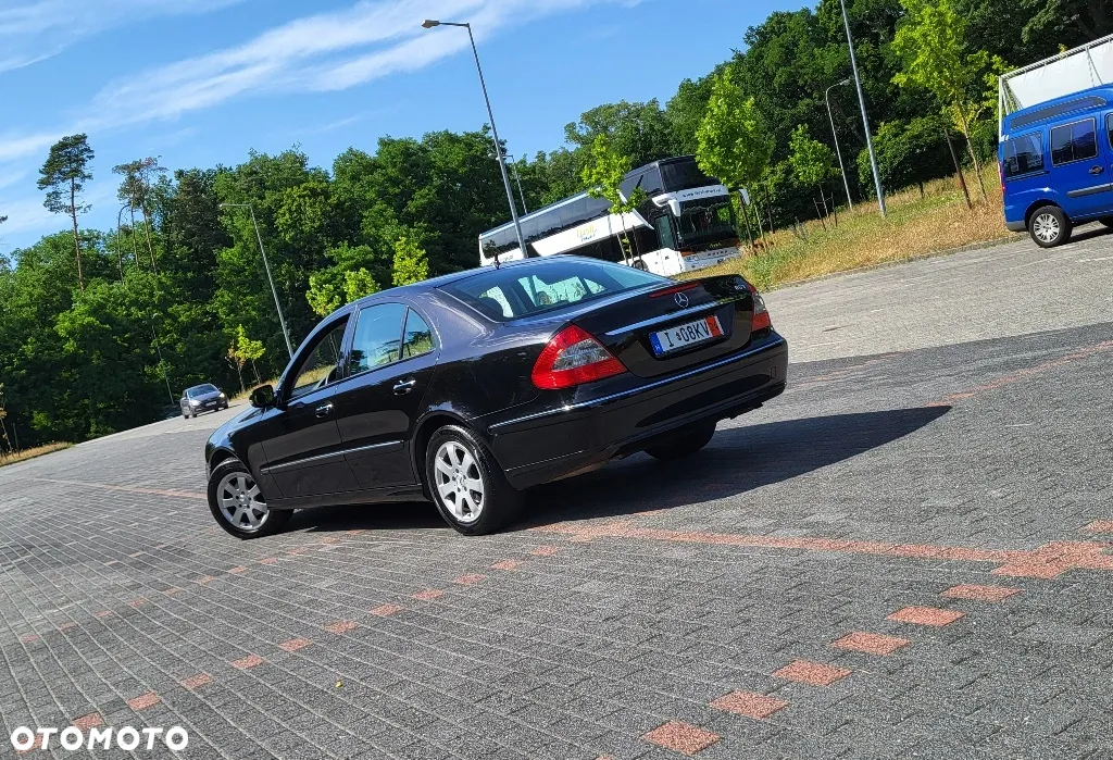 Mercedes-Benz Klasa E 200 Kompressor NGT Automatik Classic - 5
