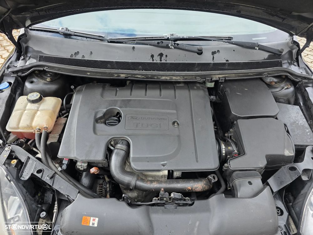 Ford Focus SW 1.6 TDCi Connec. - 13