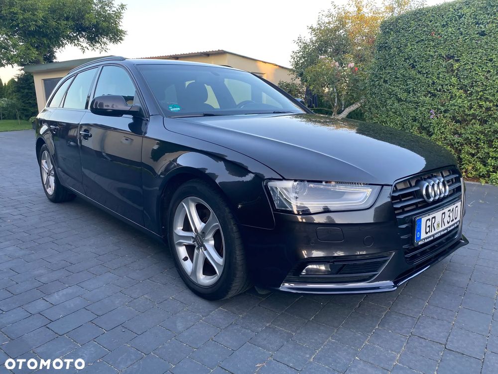 Audi A4 Avant 2.0 TDI ultra DPF Attraction - 11