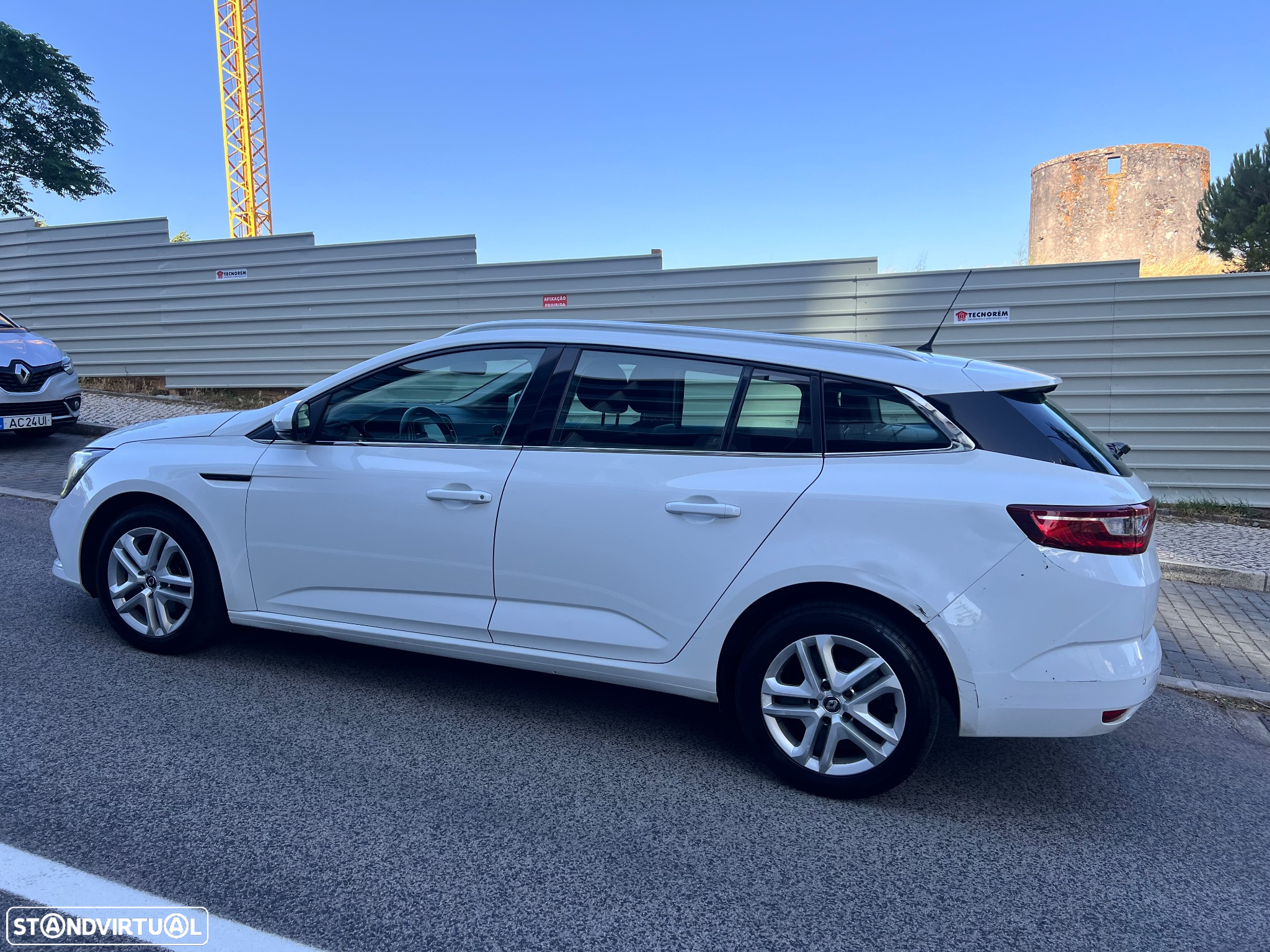 Renault Mégane Sport Tourer 1.5 Blue dCi Limited - 9