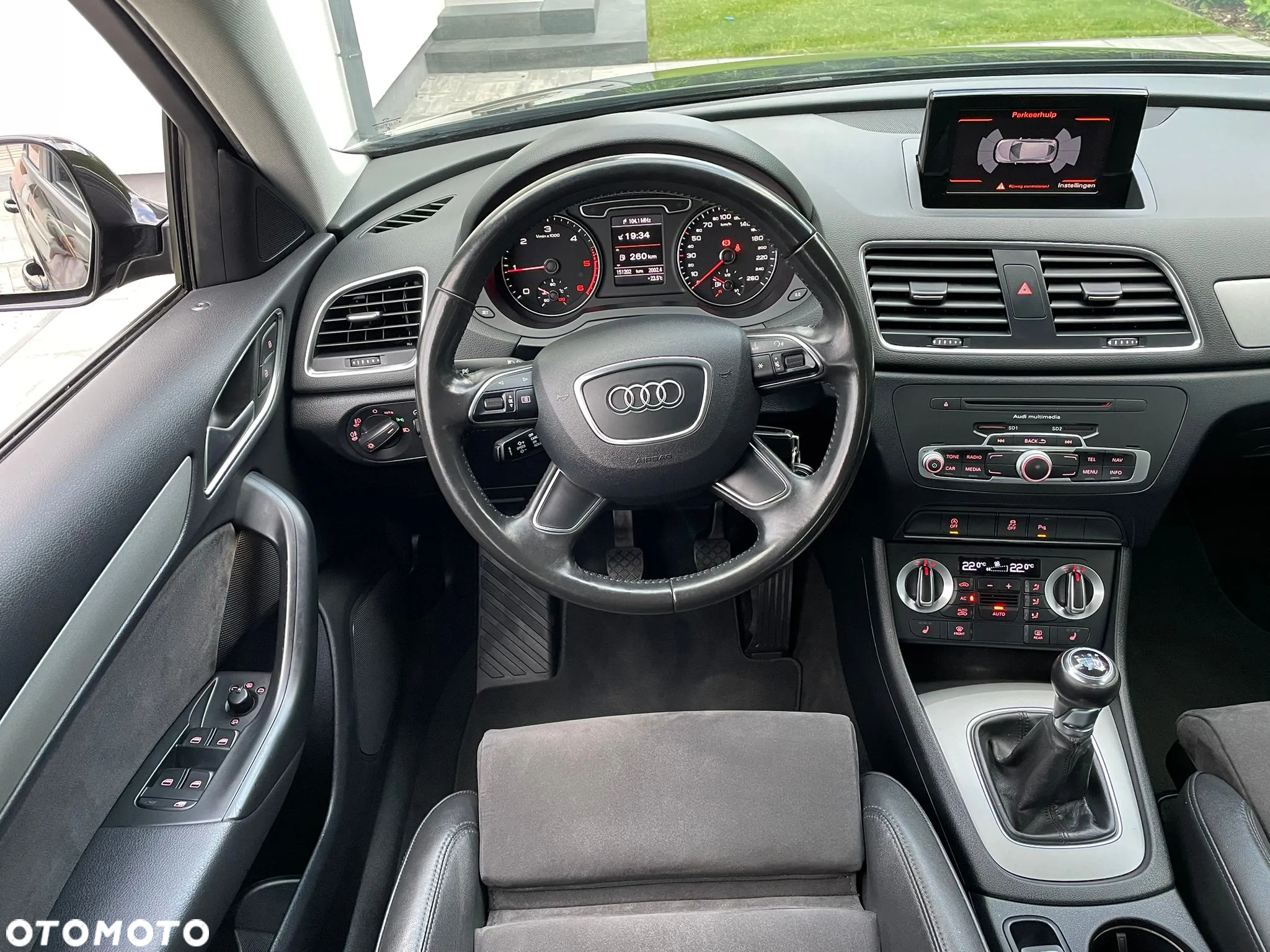 Audi Q3 2.0 TDI - 24